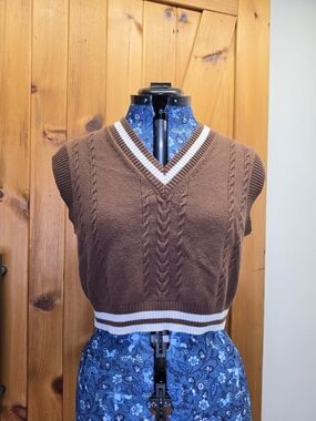 Sunday Best Winston Cable-Knit V-Neck Sweater Vest